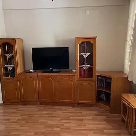 Merkezde 2 Yatak Odali Apartment Fethiye